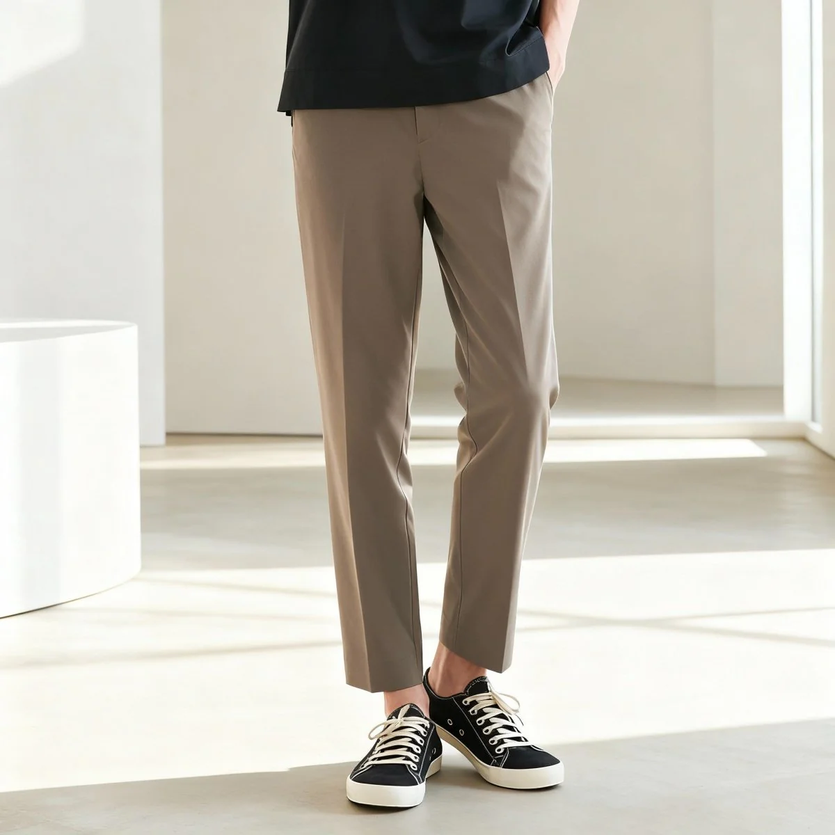 GS No. 227 Cropped Pants - Image 5
